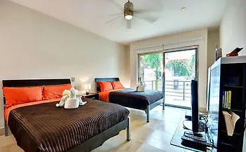 Via 38 Condo Boutique プレヤデルカーメン 3*,
