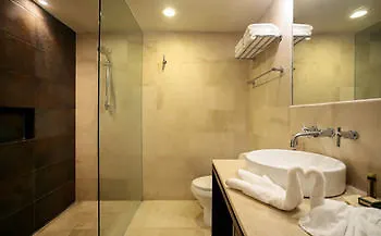 Via 38 Condo Boutique Playa del Carmen